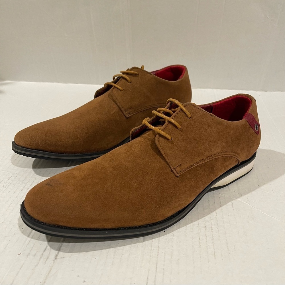 Men’s Royal Shoes Brown Faux Suede Oxfords Size 7.5 US!
